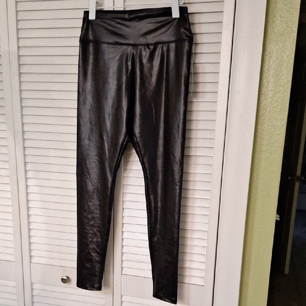 Sleek Black Faux Leather Leggings